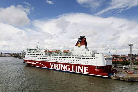 Viking Linen laiva Mariella Helsingin Eteläsatamassa Helsingissä heinäkuussa 2020. 