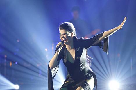 Saara Aalto edustaa Suomea tämän vuoden Eurovision laulukilpailussa.