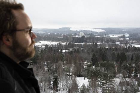 Lahtelainen opettaja Juho Mäkinen arvioi, että incel-kulttuurissa on pohjimmiltaan kyse yksinäisyydestä