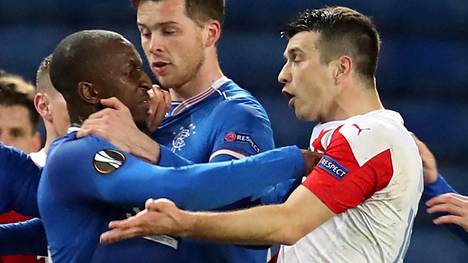 Jalkapallo | Glen Kamaran asianajaja kritisoi Uefaa: ”Ei juuri lisää uskoa siihen, että Uefa yrittää tosissaan kitkeä rasismin jalkapallosta”