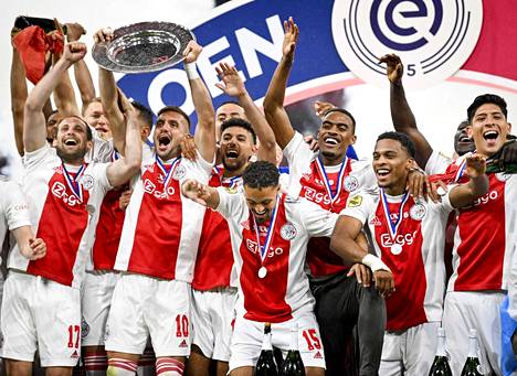 Ajaxin mestaruus varmistui kierros ennen sarjan päätöstä.