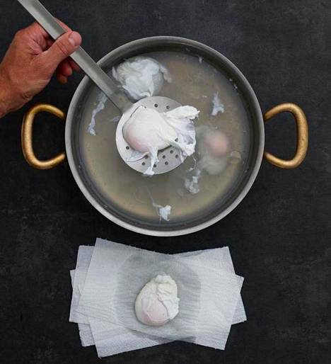 Poach the eggs for 2–3 minutes and use a slotted spoon to drain on a towel or paper towel.
