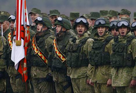 Venäjän läntisen sotilaspiirin suuri sotaharjoitus Zapad järjestettiin edellisen kerran neljä vuotta sitten. Arvioiden mukaan siihen osallistui jopa 100 000 sotilasta.