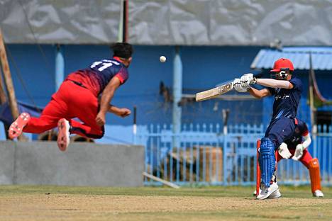 Miesten krikettiottelut jatkuvat Afganistanissa Talebanin valtaannousun jälkeenkin.