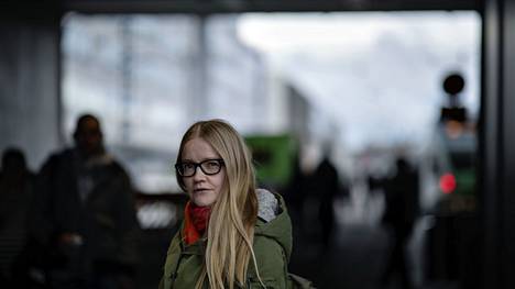 Kirja | Johanna Vehkoo kirjoitti henkilökohtaisen kirjan oikeusjutustaan – hänen tapauksensa tulee määrittämään sananvapauden rajoja Suomessa