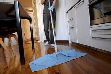 Kotitalousvähennystä on voinut käyttää muun muassa siivouspalvelujen ostamisessa.