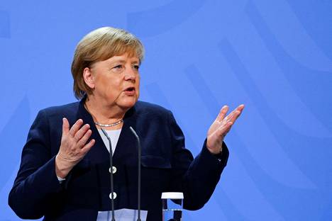 Entinen liittokansleri Angela Merkel puhui Berliinissä joulukuun alussa seuraajansa Olaf Scholzin siirtyessä maan johtoon.