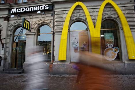McDonald’s kuuluu maailman suurimpiin pikaruokaketjuihin. Kuvan ravintola ei ole jutussa mainitun yrittäjän omistuksessa.