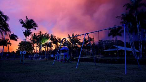 Kilauea-tulivuoren laava uhkaa räjähdysaltista voimalaa Havaijilla – Tuhkapilvi peittää jo Marshallinsaaret