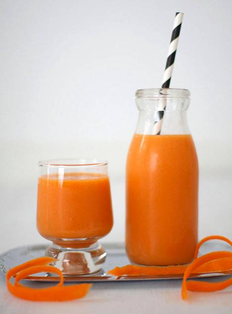 Aurinkoinen porkkana-hedelmäsmoothie - Reseptit 