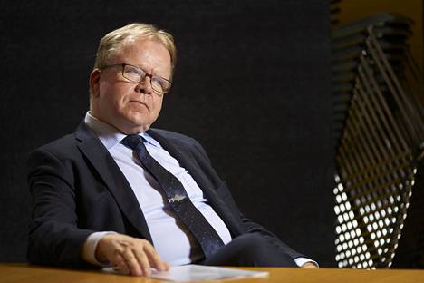 ”Lainvalmistelun vaatimusten lisääminen ja resurssien vähentäminen samanaikaisesti ei tyypillisesti tuota haluttua lopputulosta”, sanoo oikeusministeriön kansliapäällikkö Pekka Timonen.