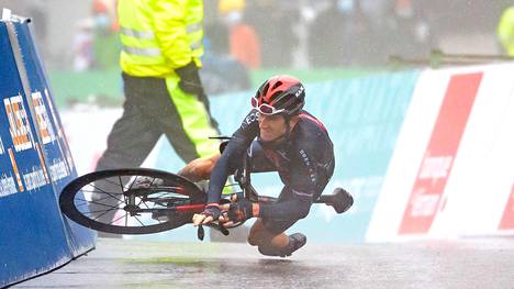 Pyöräily | Pyöräilyn kaksinkertainen olympiavoittaja Geraint Thomas kaatui ylämäessä 50 metriä ennen maalia: ”Käteni olivat aivan tunnottomat”