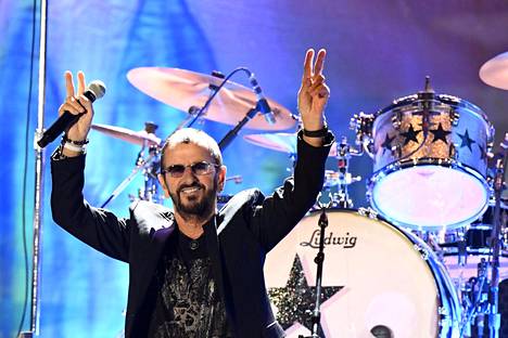 Ringo Starr esiintyi Suomessa nyt kolmatta kertaa. Keikka oli Jäähallissa keskiviikkona 13. kesäkuuta.