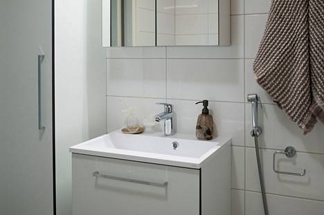 Kide-kylpyhuonemallisto on suunniteltu SATOkoteihin. Yhdessä Kankarin kalusteen kanssa kehitetyn malliston materiaalitakuu on 25 vuotta. 