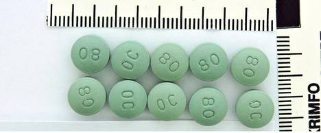 Poliisin takavarikoimia OxyContin 80mg -tabletteja. 