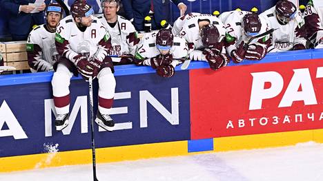 Jääkiekko | Saksa romutti Latvian unelman puolivälieristä, Kanada pelastui ja pääsi jatkopeleihin