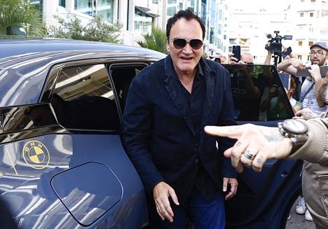 Quentin Tarantino saapui torstaina omaan erikoisnäytökseensä Cannesissa.