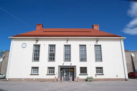 Irtisanotut vartijat työskentelivät valvontatehtävissä Riihimäen vankilassa.