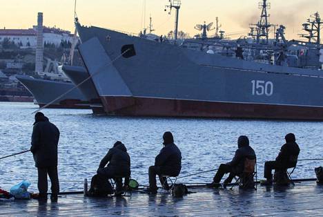 Venäjän laivaston aluksia Krimillä sijaitsevan Sevastopolin satamassa viime vuoden marraskuussa.
