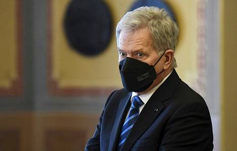 Presidentti Sauli Niinistö kertoo sairastuneensa keuhkokuumeeseen. 