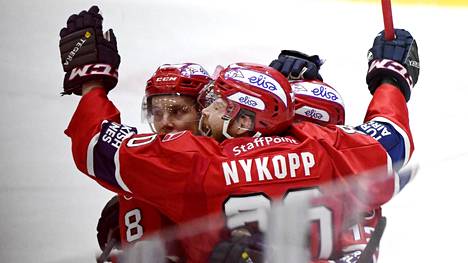HIFK voitti vihdoin Kärpät – jatkoajalla voittomaalin iski Thomas Nykopp