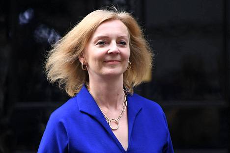 Liz Truss on Britannian uusi ulkoministeri. Aiemmin hän vastasi kansainvälisestä kaupasta.