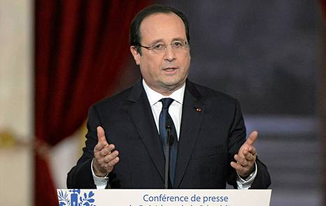 Ranskan presidentti Francois Hollande lehdistötilaisuudessa Pariisissa tiistaina.