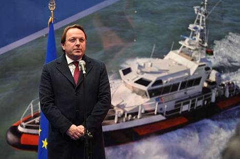 EU-komissaari Oliver Várhelyi. Kuva helmikuun alusta, kun Várhelyi oli vierailulla Italiassa.