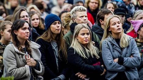 Ruotsin hallitus esittää suostumukseen perustuvaa raiskauslakia #metoo-liikehdinnän seurauksena – ”Jos miesten väkivalta naisia kohtaan aiotaan saada loppumaan, on miesten muututtava”
