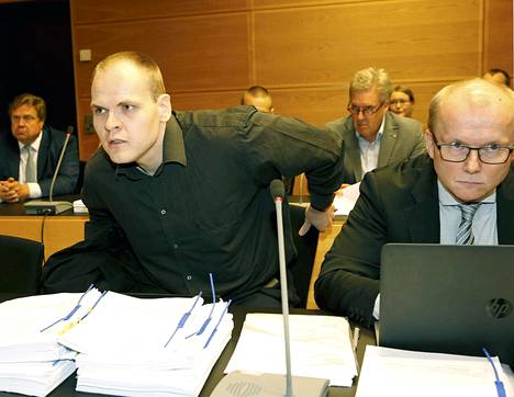 Vankilomallaan kadonnut paloittelumurhaaja Markus Pönkä on Suomen etsityin  rikollinen – nyt häntä epäillään myös tietomurroista - Kotimaa 