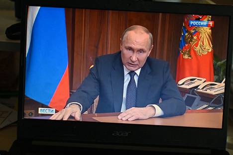 Venäjän presidentti Vladimir Putin kertoi keskiviikkona tv-puheessaan ”osittaisesta liikekannallepanosta”, jolla pyritään saamaan satojatuhansia uusia sotilaita rintamalle.