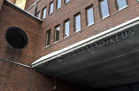 Suomalainen miesnäyttelijä tuomittiin raiskauksesta Helsingin käräjäoikeudessa.