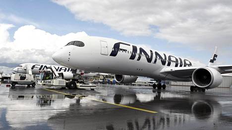 EU-virkamiehiä pyydetty välttämään Finnairin lentoja niiden kalleuden takia –  Miksi Brysselistä pääsee Tukholmaan 200 euroa halvemmalla kuin Helsinkiin?