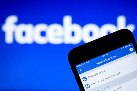 Someasiantuntija väittää: Lähes 300 000 suomalaista on lopettanut Facebookin käytön