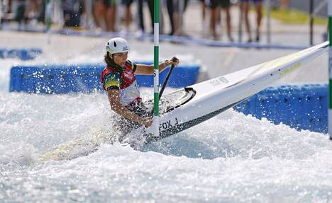 Jessica Fox voitti torstaina kanoottislalomin olympiakultaa.
