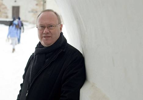 Professori Jukka Salo.