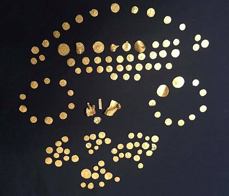 Norfolkin alueelta löytyi yhteensä 131 kultarahaa ja pieniä kultaisia esineitä.
