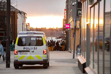 Oulun poliisilaitos on kirjannut alkuvuoden aikana yli 60 rikosepäilyä seksuaalipalvelujen ostamisesta alle 18-vuotiailta.