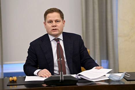 Sote-valiokunta on saanut valmiiksi mietintönsä hallituksen sotdistuksesta, tiedotti valiokunnan puheenjohtaja Markus Lohi (kesk) maanantaina illalla.