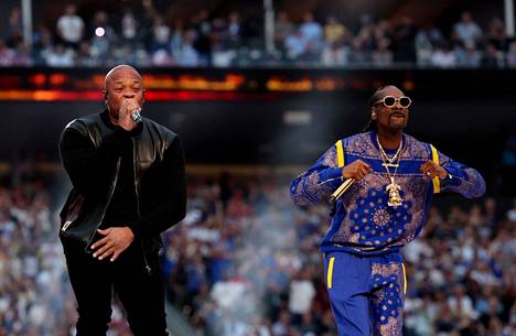 Dr. Dre and Snoop Dogg were part of the big performer on the halftime show.