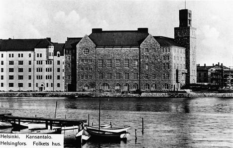 Helsingin työväentalo kuvattuna vuonna 1907. Rakennus valmistui seuraavana vuonna.