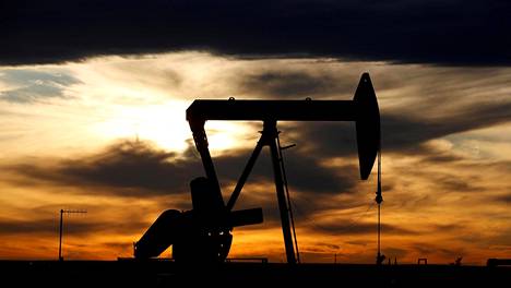 Energia | Raakaöljyn hinta nousi yli 70 dollarin Saudi-Arabian hyökkäysten takia