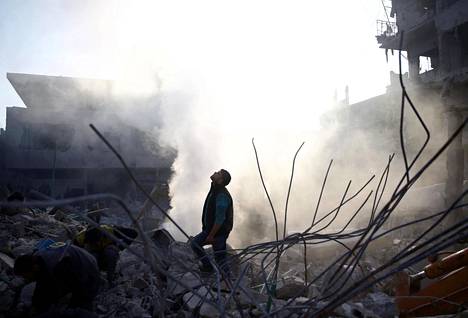Pommitukset tappoivat useita lapsia Damaskoksen lähellä – Idlibiä puolestaan uhkaa humanitaarinen katastrofi