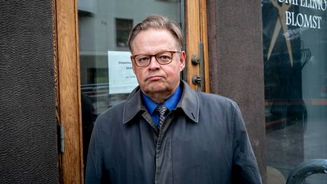 Juhana Vartiainen aloitti Helsingin pormestarina kesällä. 