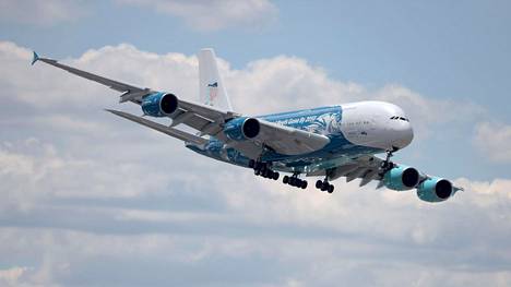 Euroopan lentoturvallisuus­virasto: Vanhojen Airbus A380 -koneiden siivet tarkistettava halkeamien varalta