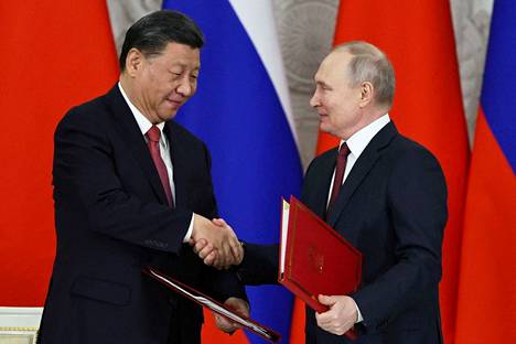 Kiinan ja Venäjän johtajat Xi Jinping ja Vladimir Putin tapasivat Moskovassa maaliskuussa.
