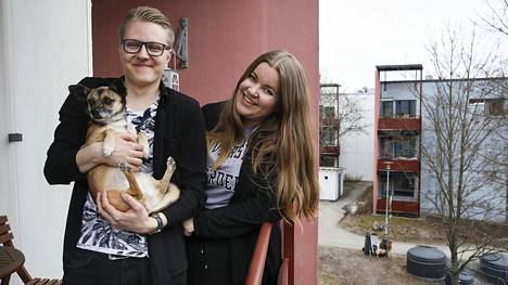 Mikko Immonen tuli Helsinkiin Rovaniemeltä viime syksynä, ja Anniina Seppälä muutti vuodenvaihteessa.