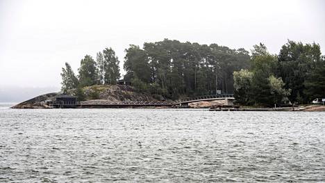 HS Espoo | Espoon Westendin edustalla on sala­peräisiä saaria, joissa raharikkaat toteuttivat päähän­pistojaan lupia paljon kyselemättä – ”Se oli sitä aikaa”