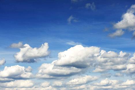 Pilvet koostuvat hyvin pienistä pisaroista tai jääkiteistä.