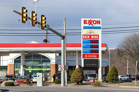 Exxon Mobilen huoltoasema Pennsylvaniassa Yhdysvalloissa. 